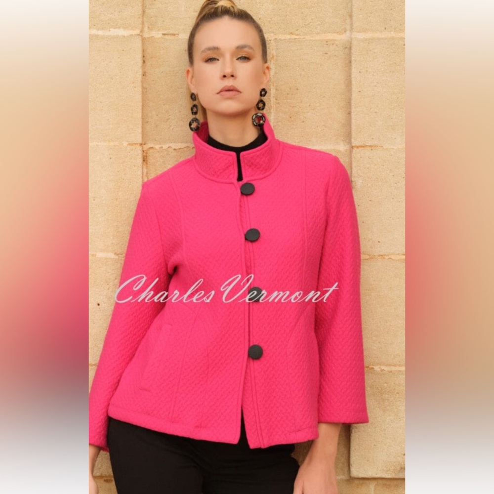 NWT Dolcezza Women's Hot Pink Textured Jacket gorgeous